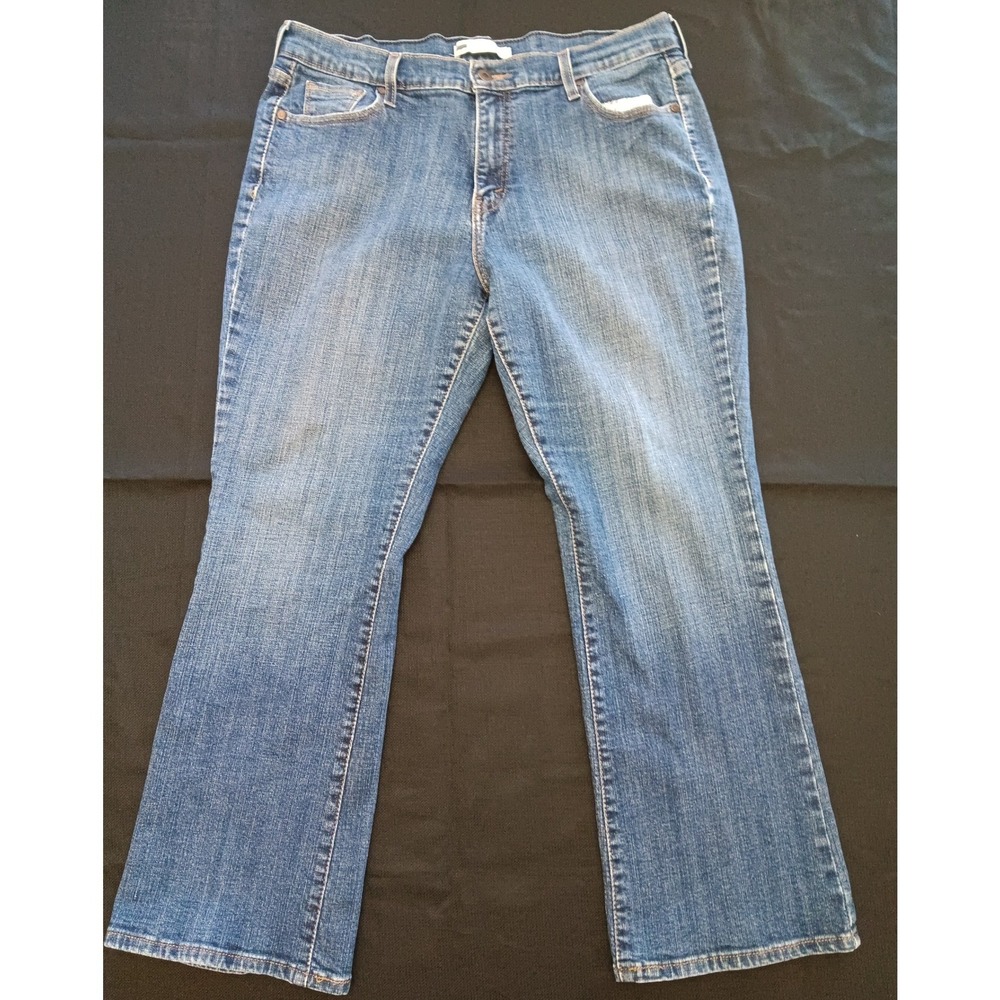 Levis 515 Bootcut Jeans Womens 14 Medium Wash Blue Mid Rise Stretch 515-0217
